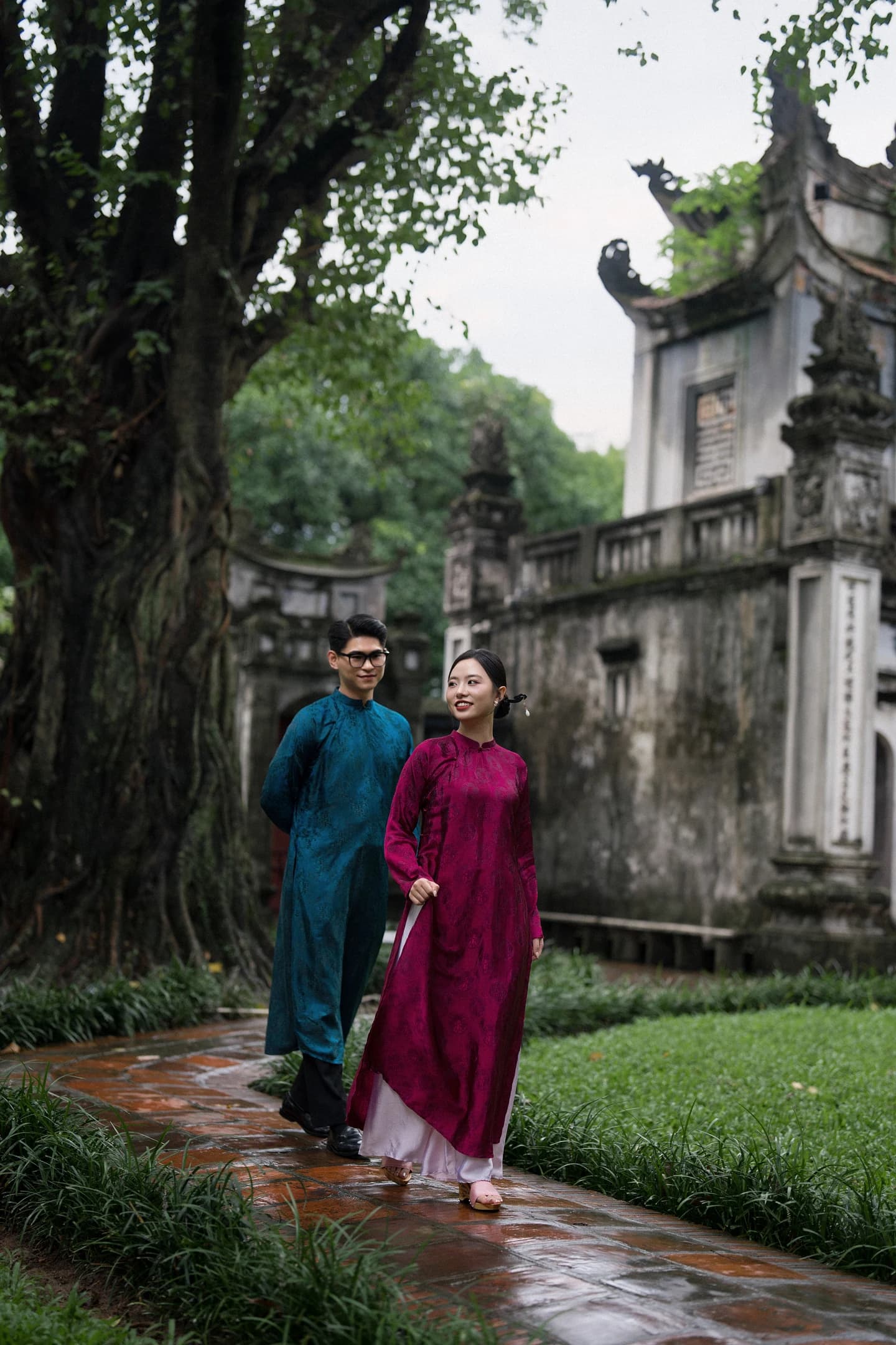 Nham & Chi 8