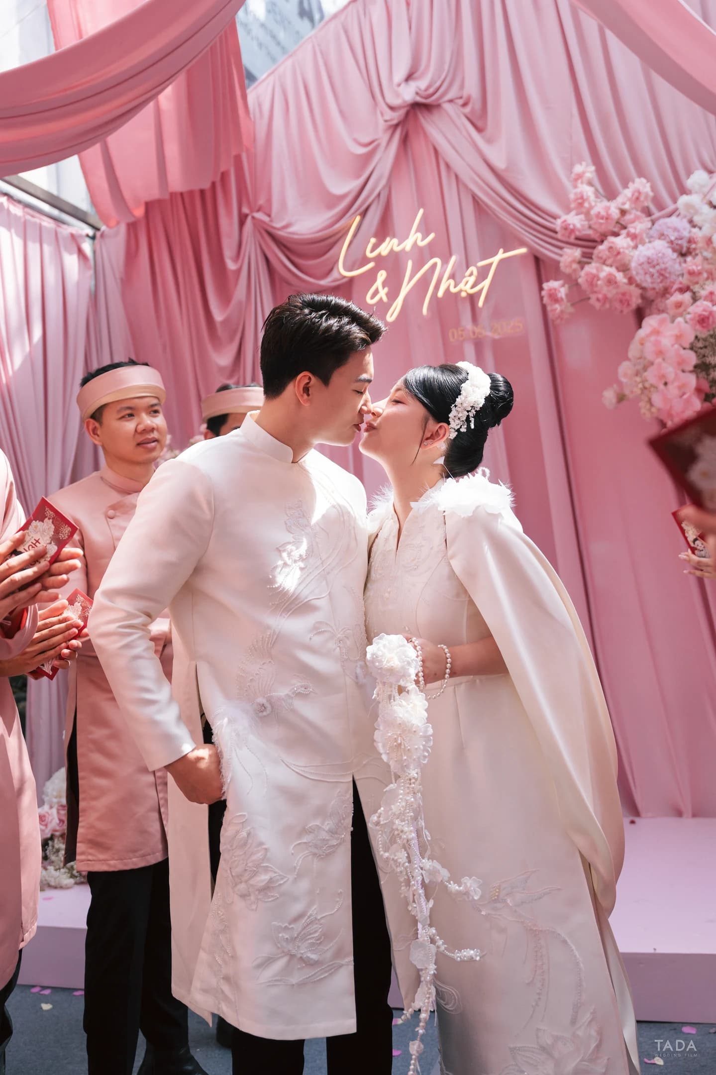 Nhat & Linh 36